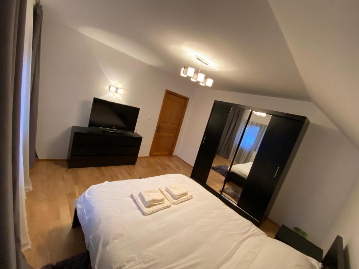 Jack Residence Buşteni Εξωτερικό φωτογραφία