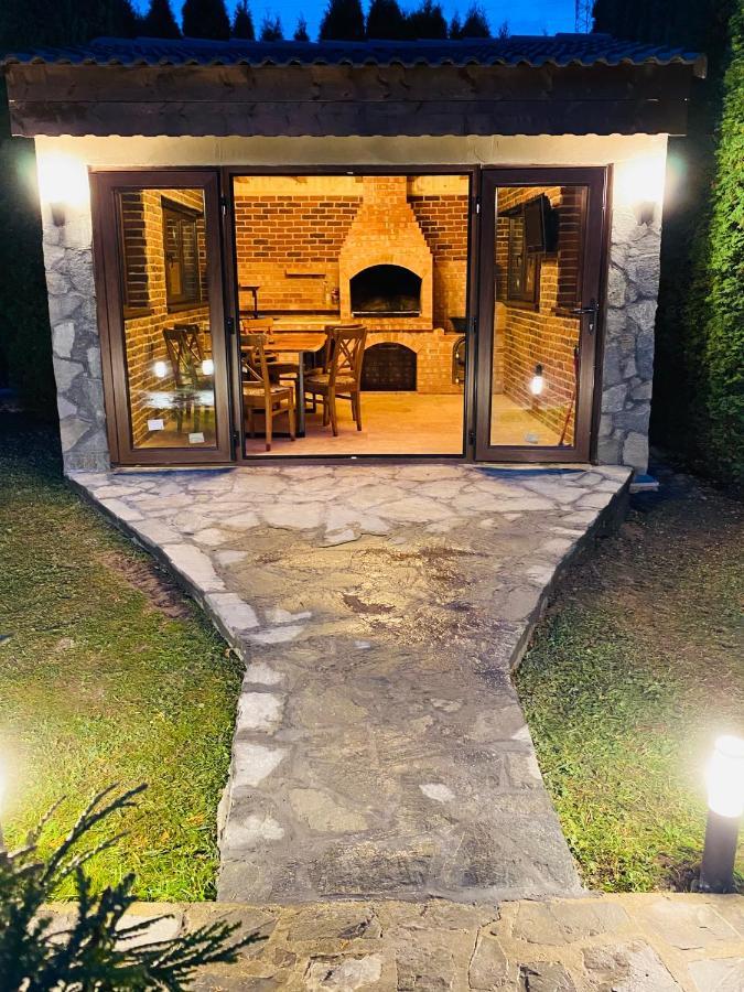 Jack Residence Buşteni Εξωτερικό φωτογραφία
